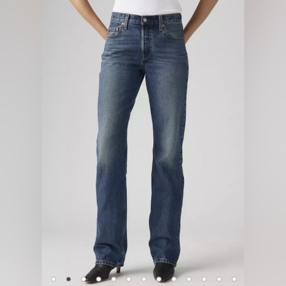 Levi 90s 501, medium wash, size 25 x 32